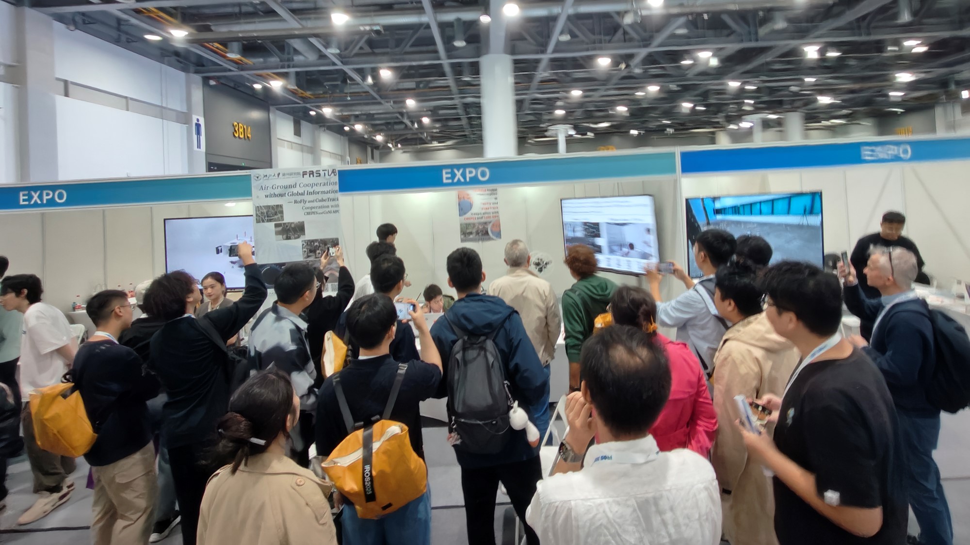 FAST-FIRE@IROS2025 | FAST Lab